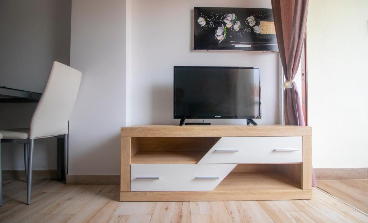 El Carmen Beach Apartment Лос Кристианос Экстерьер фото