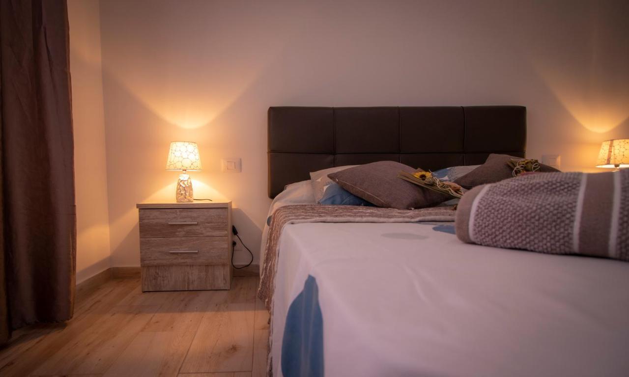El Carmen Beach Apartment Лос Кристианос Экстерьер фото