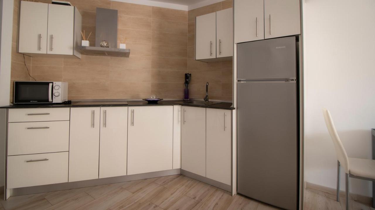 El Carmen Beach Apartment Лос Кристианос Экстерьер фото