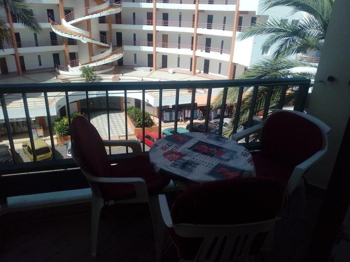 El Carmen Beach Apartment Лос Кристианос Экстерьер фото